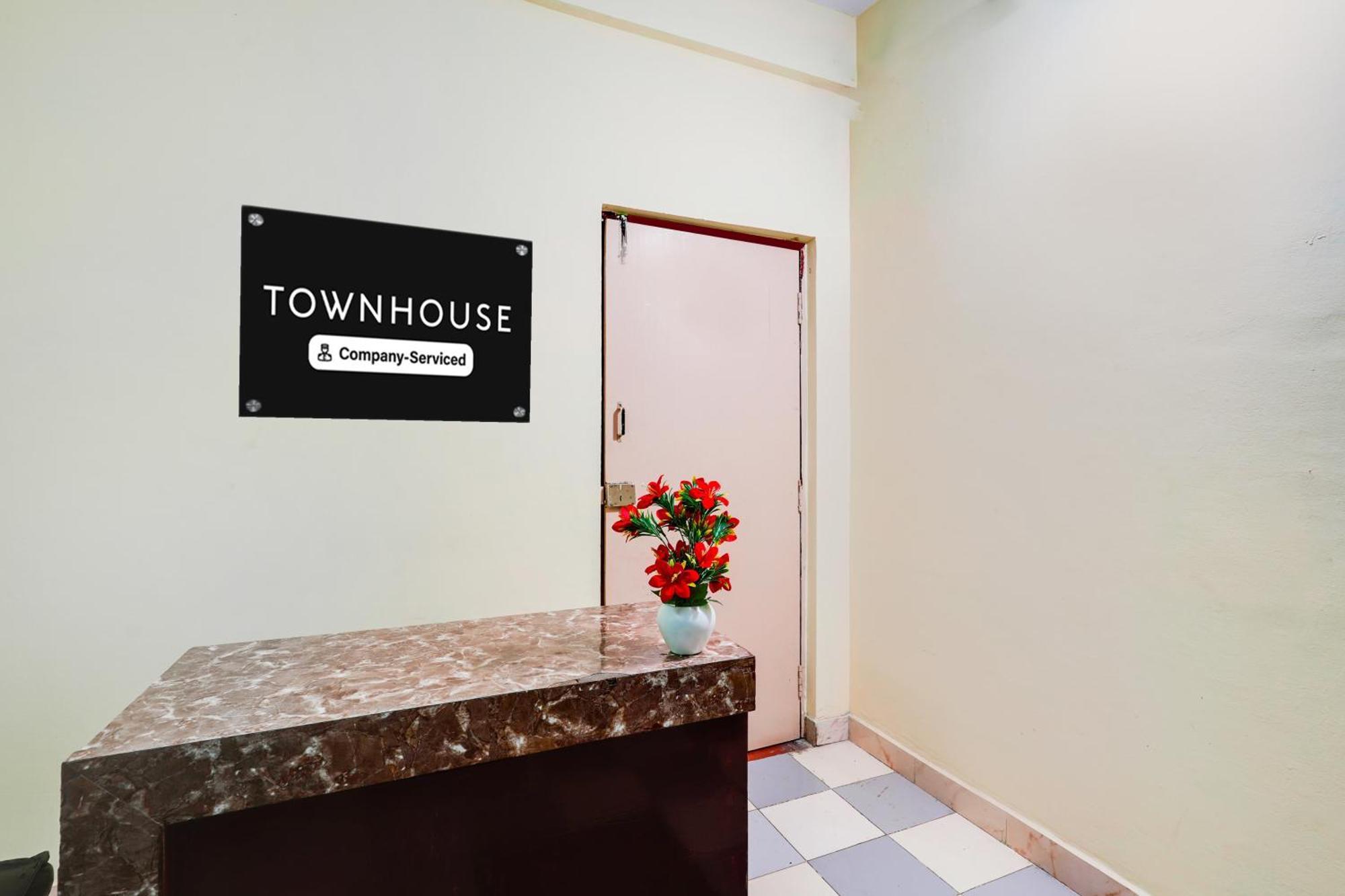 Super Townhouse Marathahalli Near Klm Fashion Mall บังกาลอร์ ภายนอก รูปภาพ